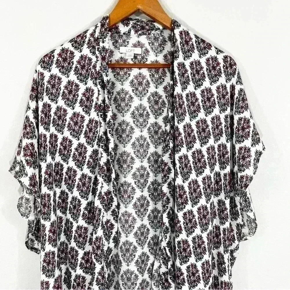 Loft white floral open wrap - Picture 2 of 5